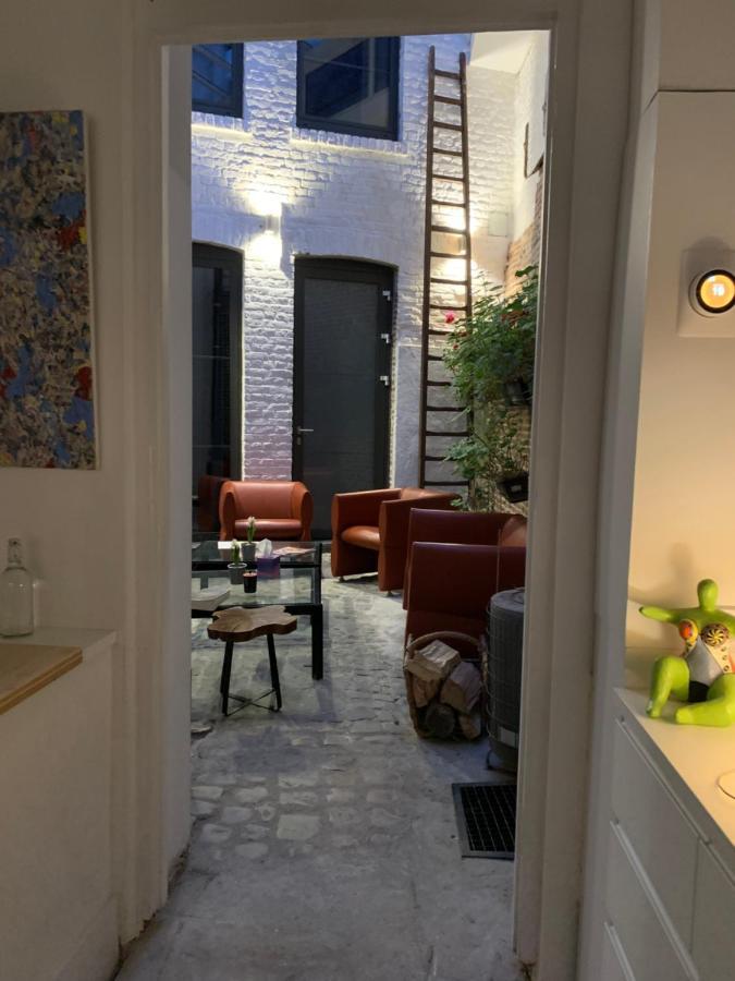 里尔 Galerie Jacqueline Storme酒店 外观 照片